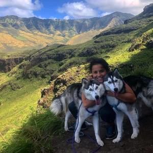 Meet your Posher, Katelyn